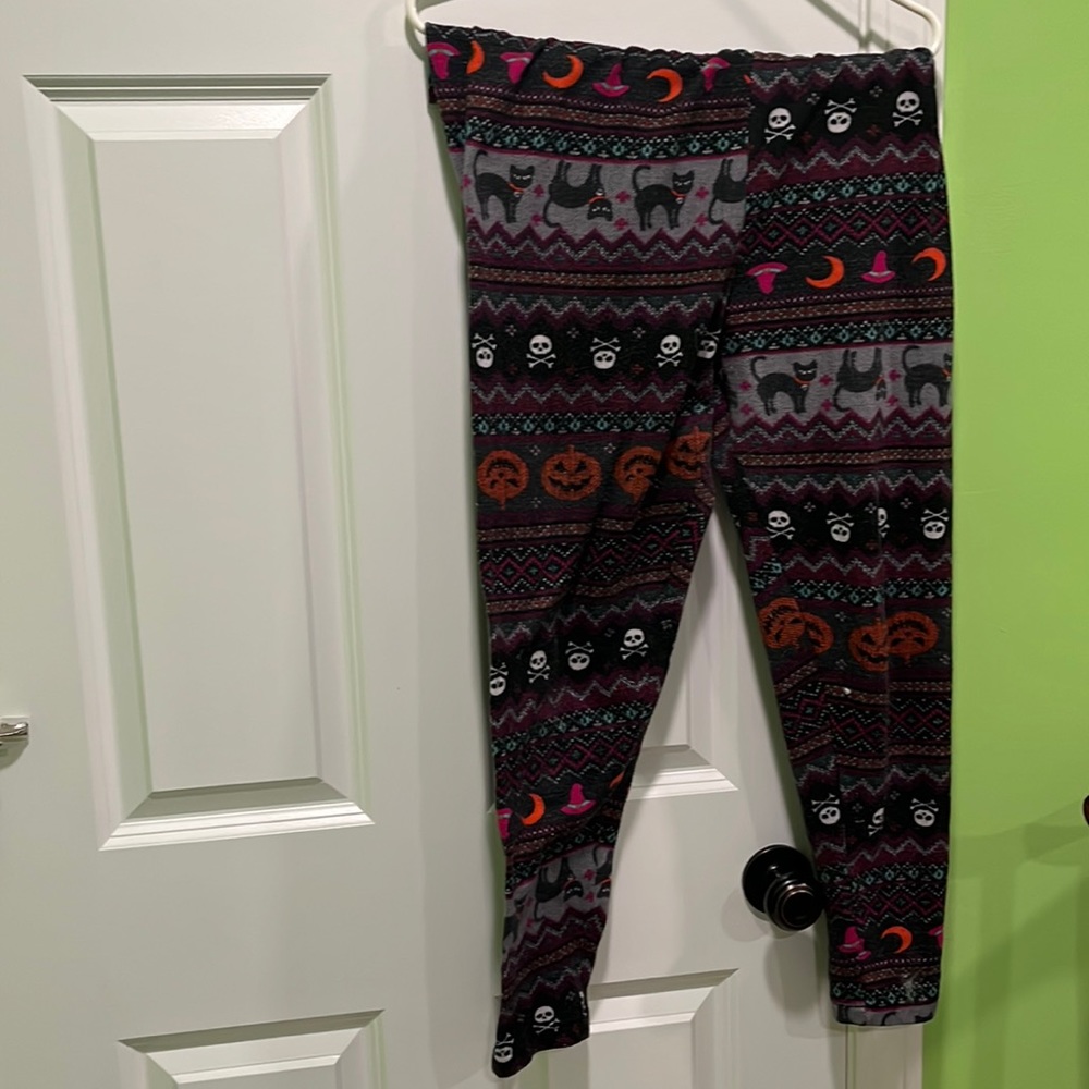 Terra & Sky Halloween Leggings